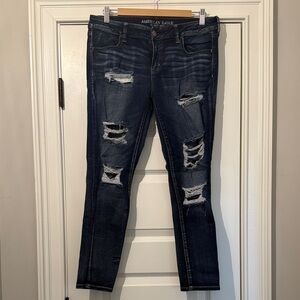 American Eagle Outfitters Women's Dark Blue Distressed Skinny Jeans